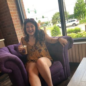 Meet your Posher, Jessica